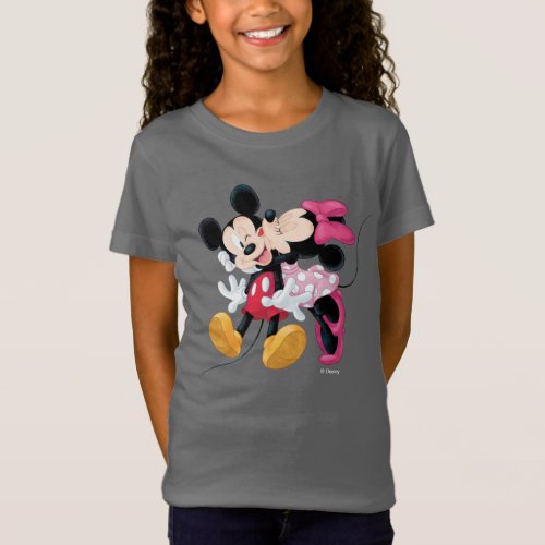Mickey  Minnie  Valentines Day Smooch T_Shirt
