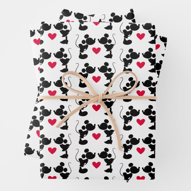 Mickey & Minnie Wedding Wrapping Paper Sheets (In situ)