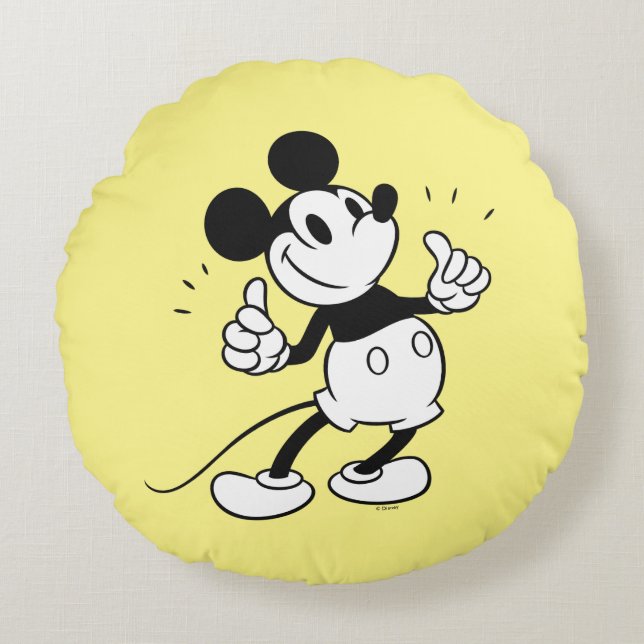 Mickey Mouse | Mickey Mouse Who Loves Cooking Round Pillow (Front)