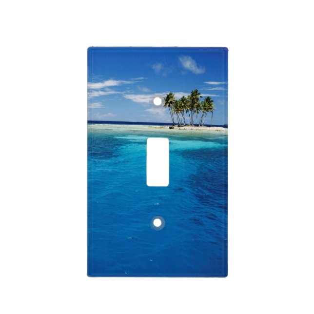 Micronesia, Tonowas, View of idyllic tropical Light Switch Cover (Front)