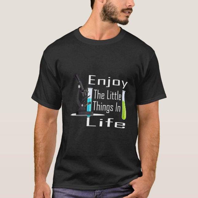 Microscope,Microbiologists BIOLOGY NERD SCIENCE LA T-Shirt (Front)