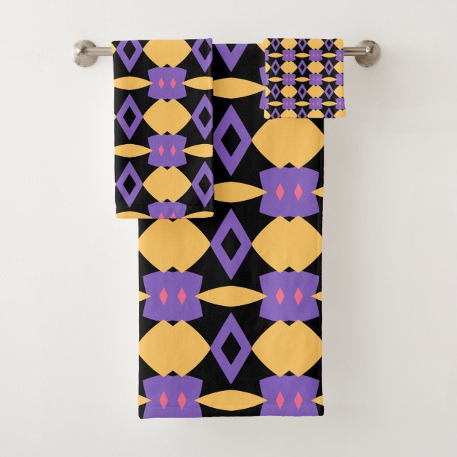 Mid-Century Inspired Tile Pattern Bath Towel Set (Insitu)