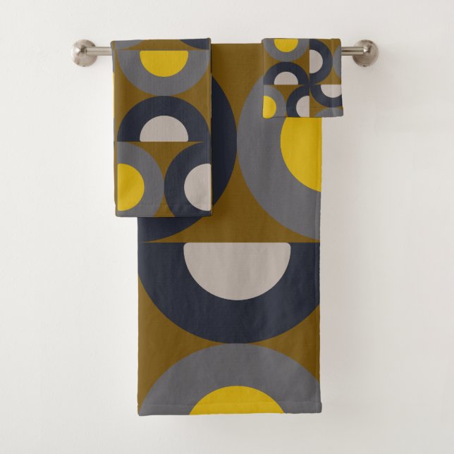 Mid-Century Modern Bronze Mustard Thunder    Bath Towel Set (Insitu)