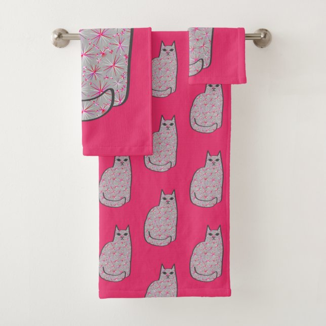 Mid-Century Modern Cat, Gray and Fuchsia Pink  Bath Towel Set (Insitu)