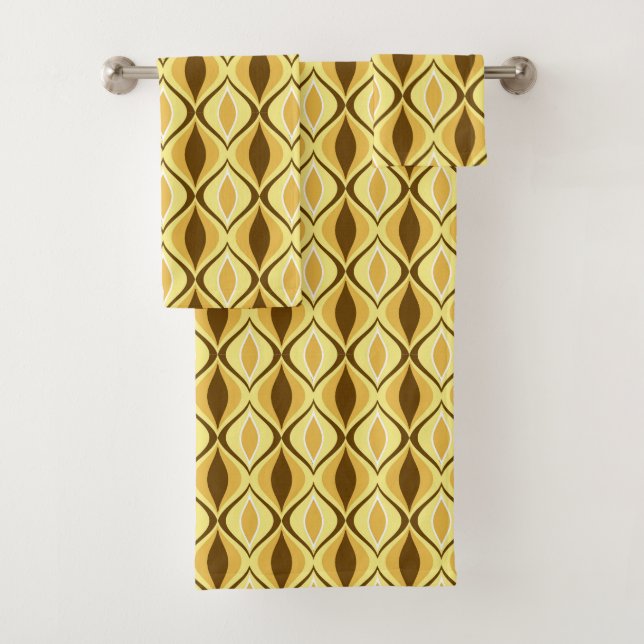 Mid-Century Modern Diamonds, Mustard Gold  Bath Towel Set (Insitu)