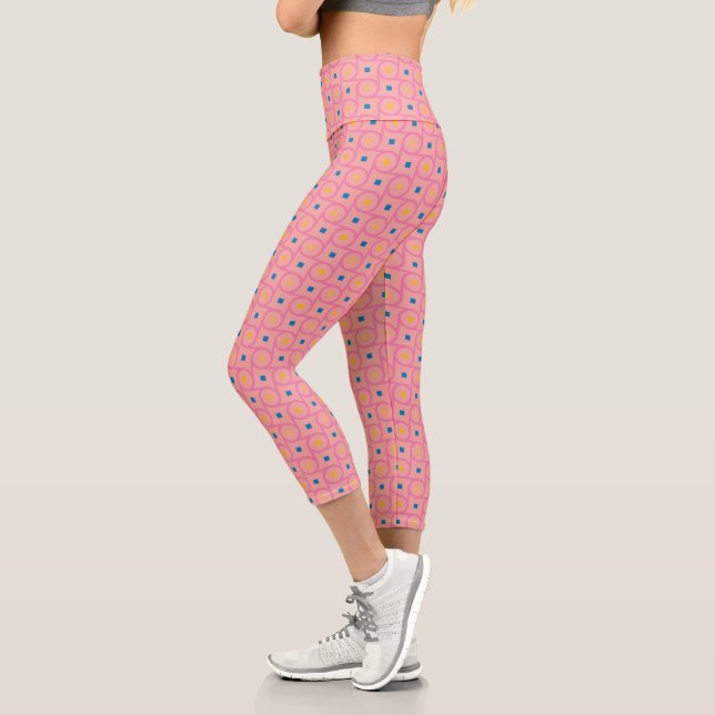 Mid Century Modern Pink Interlocking Circle Capri Leggings (Left)