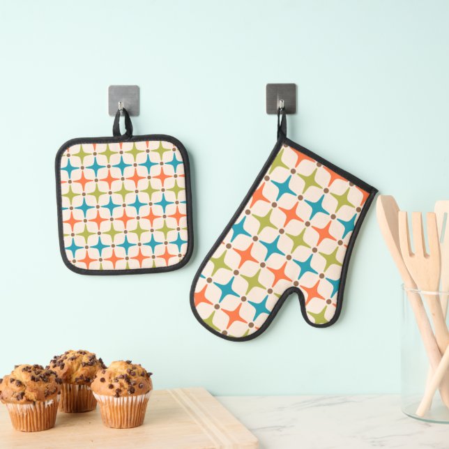 Mid Century Modern Star Pattern Oven Mitt & Pot Holder Set (Insitu(Hanging))