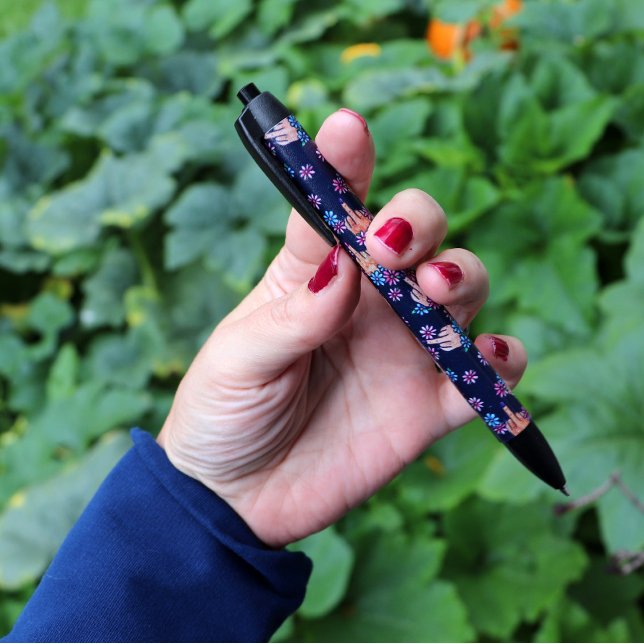 Middle Fingers Up Feminist Pen (Creator Uploaded)