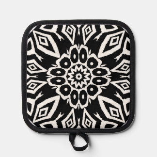 Midnight Mandala Pot Holder
