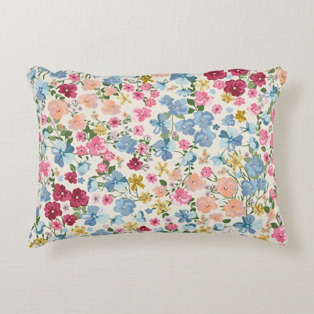 Midsummer meadow, blooming plant pattern. accent pillow (Front)