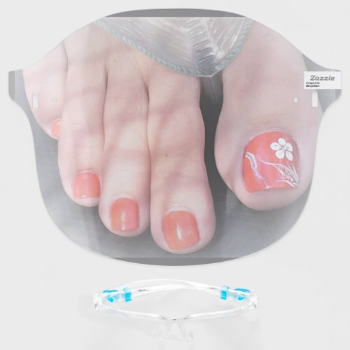 MIKAYLAS GIANTESS TOES FACE SHIELD