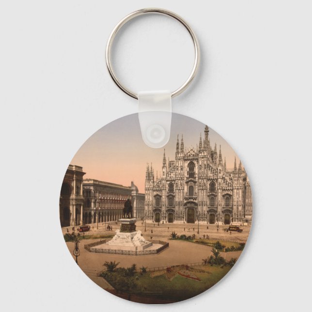 Milan Cathedral and Piazza, Lombardy, Italy Keychain (Front)