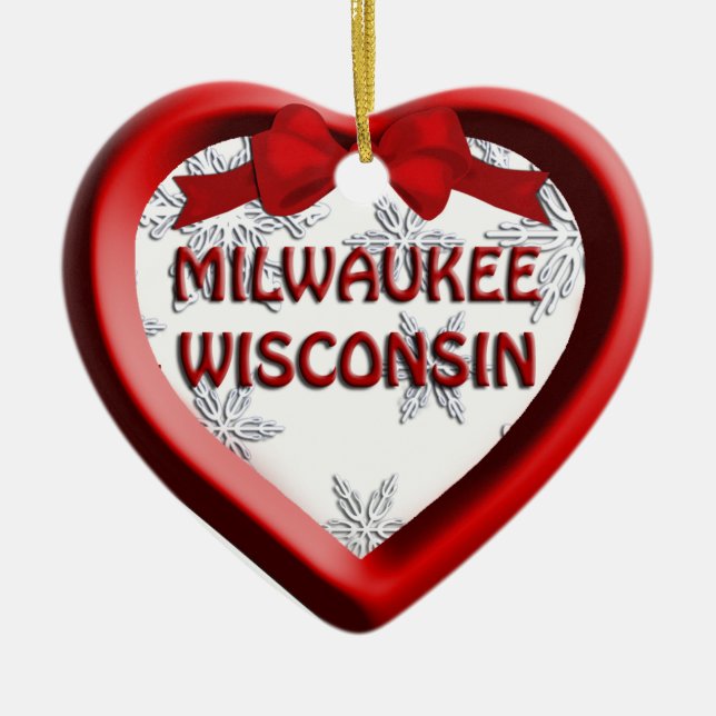 Milwaukee Wisconsin Heart Christmas Ornament (Front)