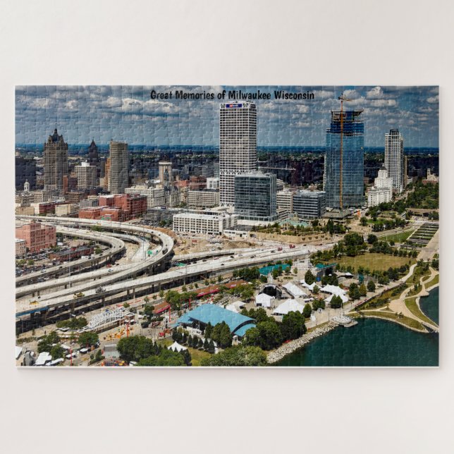Milwaukee Wisconsin. Jigsaw Puzzle (Horizontal)