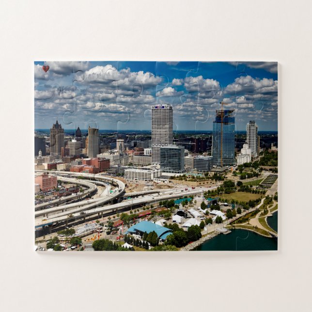 Milwaukee Wisconsin Jigsaw Puzzle (Horizontal)