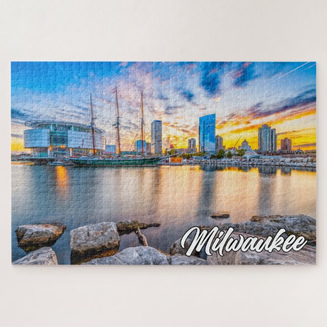 Milwaukee, Wisconsin, USA Jigsaw Puzzle (Horizontal)
