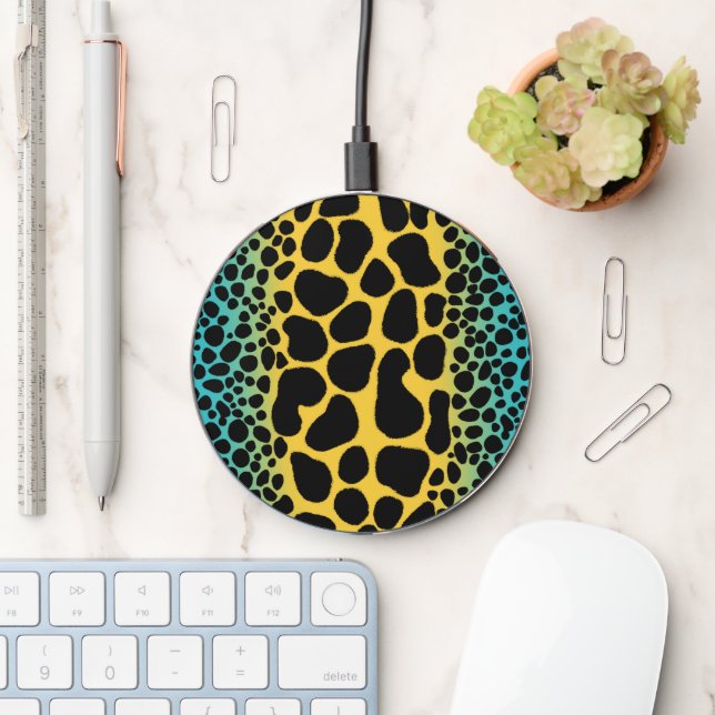 Mimic Poison Dart Frog Wireless Charger (Desk)