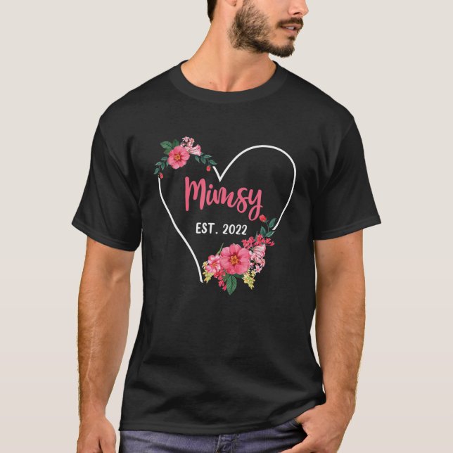 Mimsy Est 2022 Grandma To Be , Pregnancy Announcem T-Shirt (Front)