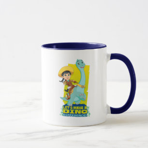 Min & Clover Making a Dino Difference Mug