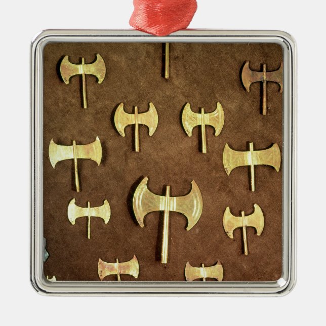 Miniature double axes metal ornament (Front)