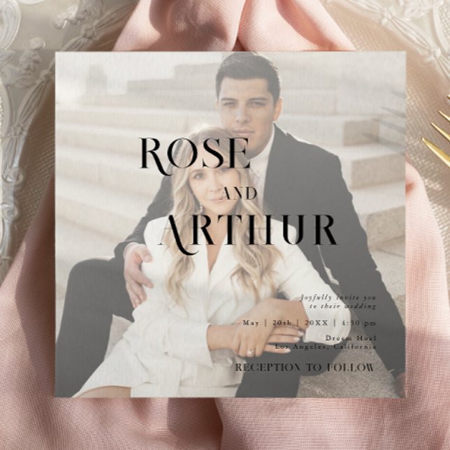 Minimal and chic black and white (Creator Uploaded)