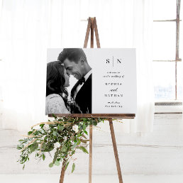 Minimal and Chic | Black and White Wedding Welcome Foam Board