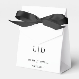 Minimal and Simple Personalized Wedding Favor Boxes