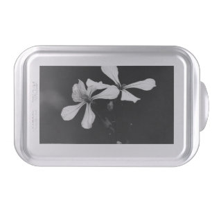 minimal black and white floral cake pan