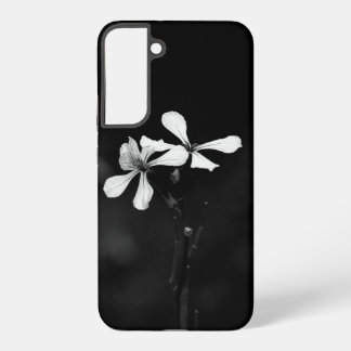 minimal black and white floral samsung galaxy s22+ case