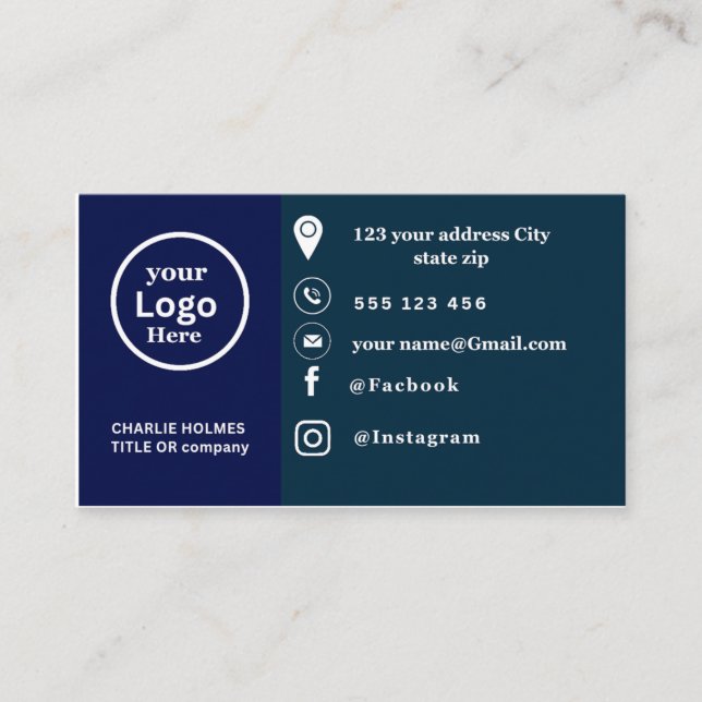 Minimal Classic Design Business Card (Front)