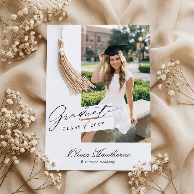 Minimal Elegant Graduate Photo Graduation Party Invitation (Minimal Elegant Graduate Photo Graduation Party Invitation)