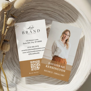 Minimal Gold Modern Professional Consultant Photo Business Card