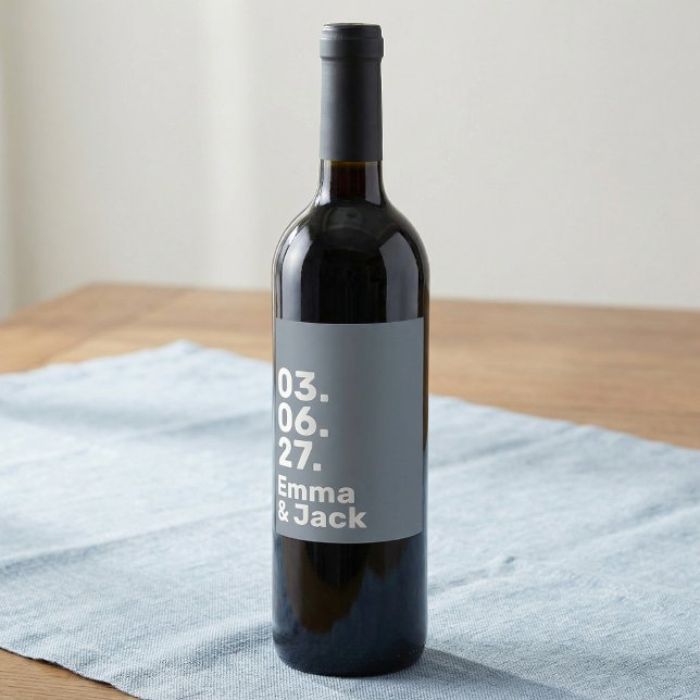 Minimal grey bold modern wedding date and names wine label (Minimal grey bold modern wedding date and names wine label)
