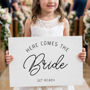 Minimal Here Comes the Bride Custom Wedding Sign