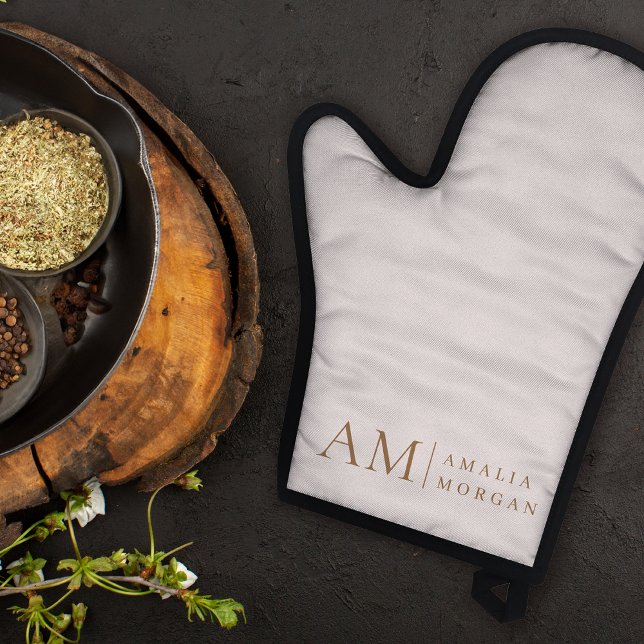 Minimal Pastel Initial & Personalized Oven Mitt & Pot Holder Set (Creator Uploaded)