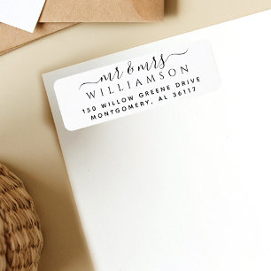 Minimal Script Calligraphy Mr & Mrs Couple’s Name Label