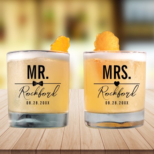 Minimal Script Custom Wedding Set of 2 Whiskey Glass