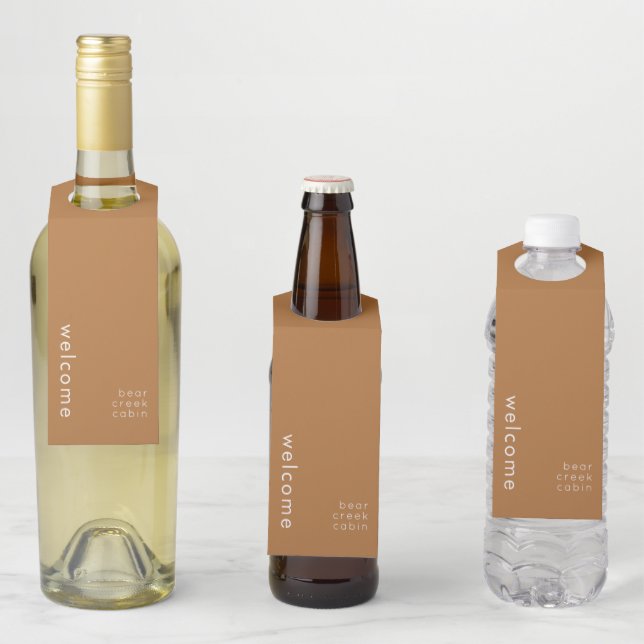 Minimal Welcome Bottle Hanger Tag (In Situ)