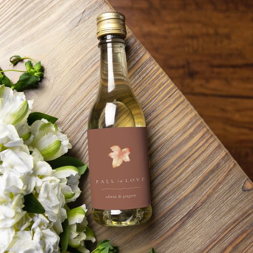 Minimalist Autumn Leaf Fall in Love Personalized Wine Label