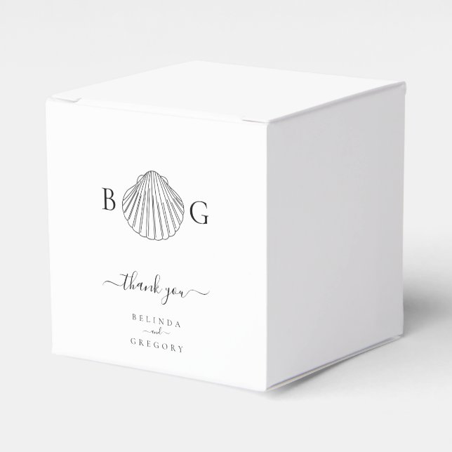 Minimalist Clam Seashell Monogram Wedding  Favor Boxes (Front Side)