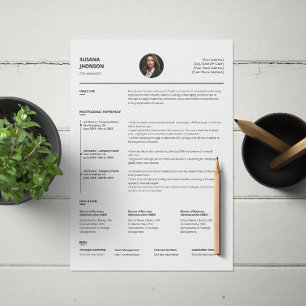 Minimalist Clean Resume Template
