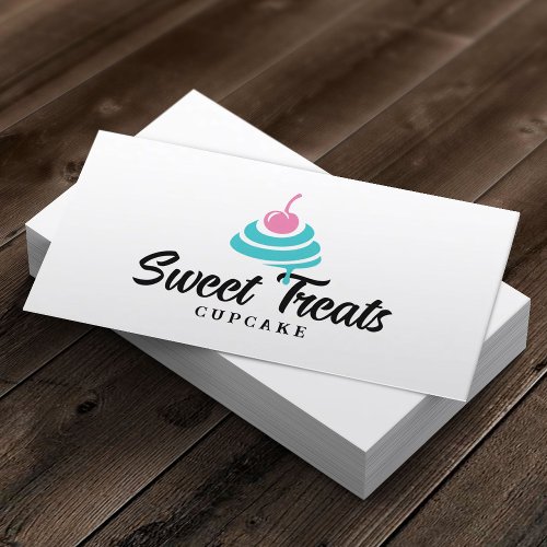 Minimalist Cupcake Pastry Cake Bakery  Business Card