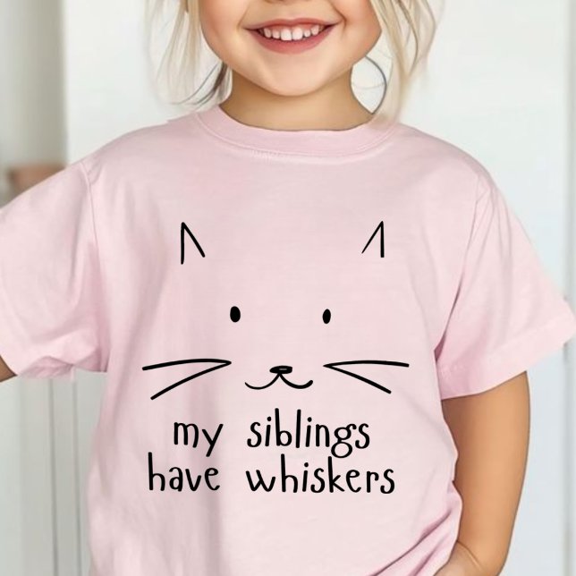 Minimalist Cute Cat Face Outline T-Shirt (Creator Uploaded)
