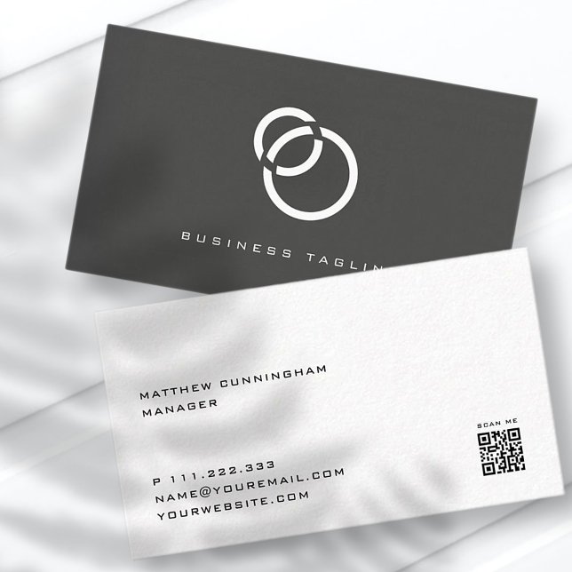 Minimalist Elegant Modern Simple Scan QR Code Business Card (Creator Uploaded)