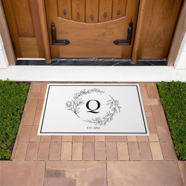 Minimalist Floral Wreath Monogram Doormat (Outdoor)