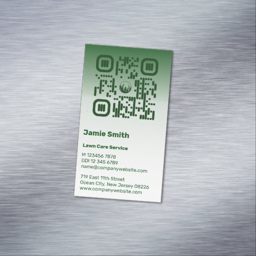 Minimalist Green Lawn Care Business Card Magnet