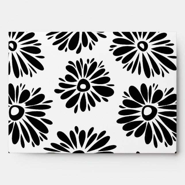 Minimalist Groovy Black and White Daisy Flowers Envelope (Front)