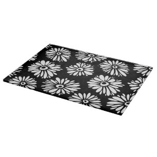 Minimalist Groovy Black and White Daisy Pattern Cutting Board