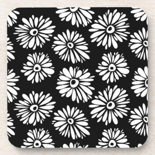 Minimalist Groovy Black and White Daisy Pattern Drink Coaster
