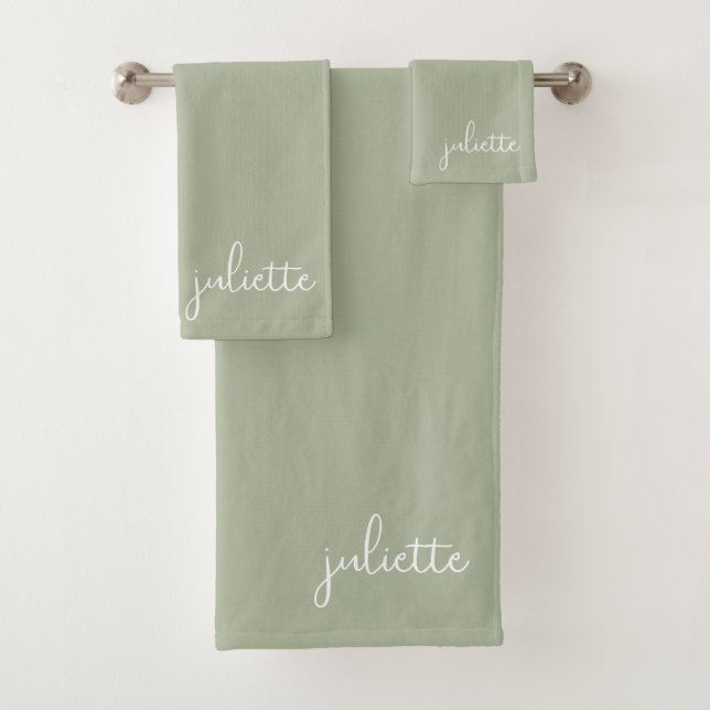 Minimalist Jade Sage Personalized Bath Towel Set (Insitu)